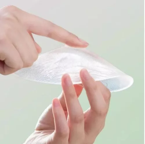 merkloos Siliconenbeha - 1x dik - C-cup - Verwijderbare zelfklevende pads - Push-up siliconen borstvergrotende pads - Voor badkleding en bikini's - Comfortabele vulling - Onzichtbaar en wasbaar - Dames (8410900115629)