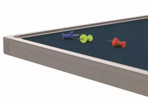 In And OutdoorMatch Prikbord kurk PRO Maxwell - Aluminium frame - Eenvoudige montage - Punaises - Blauw - Prikborden - 45x60cm (70496)